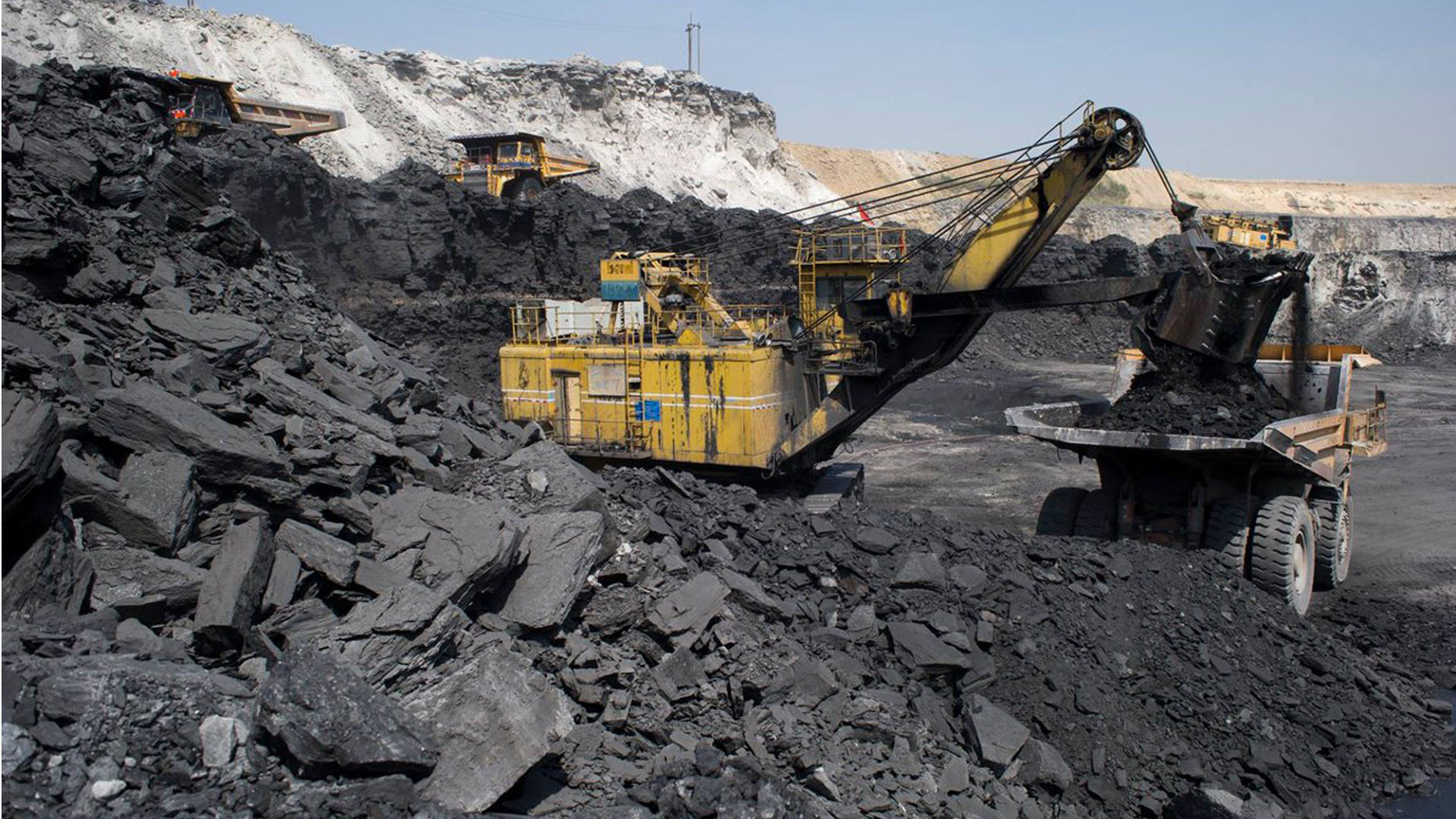 Impacts of India's Coal Mine Auctions on Industries and Investors