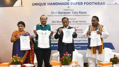Photo of MSME Minister Narayan Rane Launches New Khadi Products