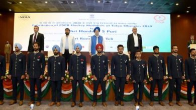 Photo of Hardeep Singh Puri Felicitates 11 Oil PSU Players Of Bronze Medal Winning Men’s Hockey Team At Tokyo Olympics