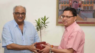 Photo of Filmmaker Boney Kapoor Meets Uttarakhand CM Dhami