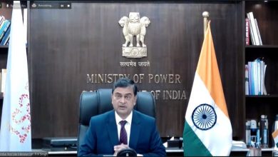 Photo of Power Minister Chairs Virtual Meeting With States And UTs To Discuss Energy Transition Goals Of India