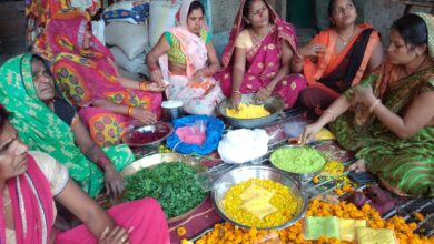 Photo of Gulal Made From Vegetables And Flowers By Sisters Of Kashi Spread Special Colors On Holi