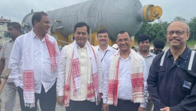Photo of First Over Dimensional Cargo For Numaligarh Refinery Received By Union Minister Of Ports, Shipping & Waterways