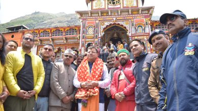 Photo of Uttarakhand CM Reaches Badrinath, Takes Feedback On Arrangements From Devotees