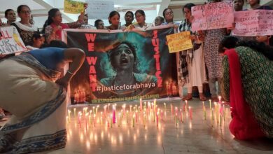 Photo of Residents Of Ukkunagaram And Neighbourhood Participate In Peaceful Protest Against Heinous Rape And Murder Of Medical Student In Kolkata