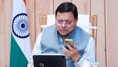 Photo of Uttarakhand CM Dhami Connects With Common Man – CM Helpline Impact