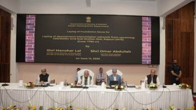 Photo of Union Minister Manohar Lal Reviews Power And Urban Development Sector For Jammu & Kashmir