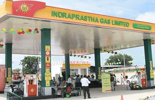 Photo of Government Boosts LNG Use with 100% FDI, New Stations, and Policy Reforms