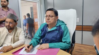 Photo of Chief Minister Pushkar Singh Dhami Reviews Relief Operations in Uttarkashi