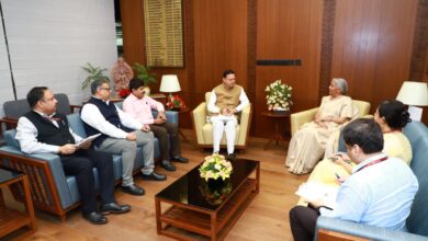 Photo of Uttarakhand CM Meets FM Nirmala Sitharaman, Seeks Approval for Major Uttarakhand Infrastructure Projects