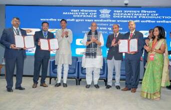 Photo of Raksha Mantri Inaugurates State-of-the-Art DPSU Bhawan, Felicitates Four Miniratna DPSUs in New Delhi