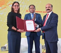 Photo of Harmanpreet Kaur Becomes Brand Ambassador of Punjab National Bank