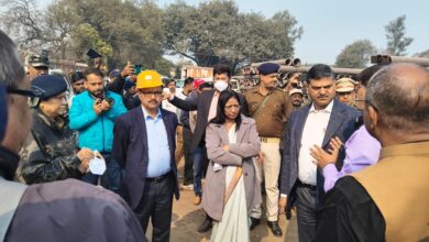 Photo of Jharkhand Chief Secretary Avinash Kumar Reviews Relief, Rehabilitation Work in Kenduadih Gas-Affected Area