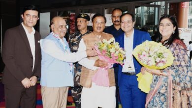 Photo of Gautam Budh Nagar MP Dr. Mahesh Sharma Visits World Gifts Expo 2026 as Indian Handicrafts & Handlooms Shine