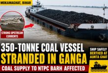Photo of 350-Tonne Coal-Laden Vessel Stranded in Ganga Near Mokamaghat, Disrupts Coal Supply to NTPC Barh