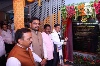 Photo of Sarbananda Sonowal Inaugurates ₹427.80 Crore Projects at Paradip Port, Marks 18.5-Metre Deep-Draft Capability